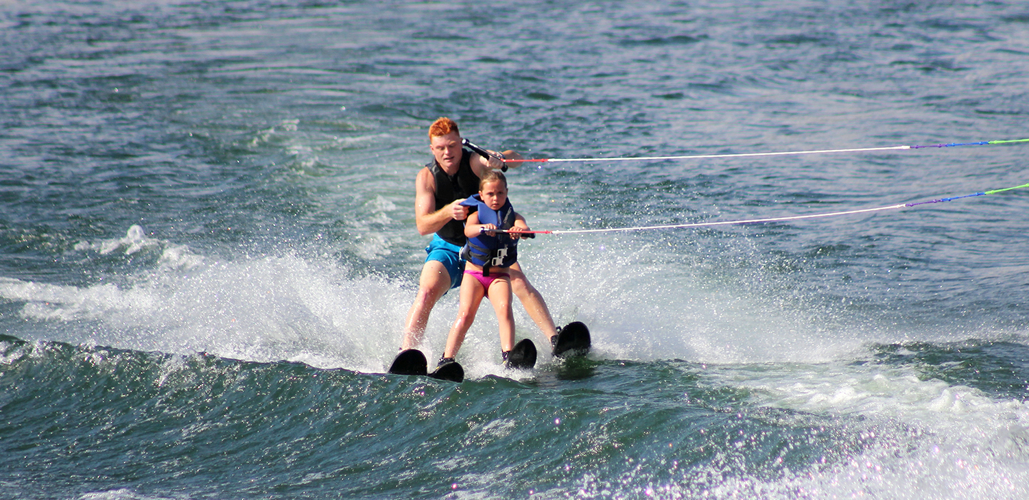 Waterskiing