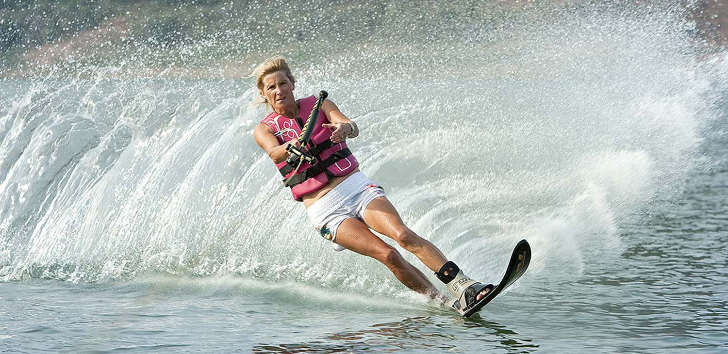 Waterskiing